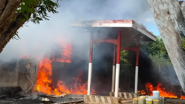 Detik-Detik Mengerikan Ledakan SPBU di Bombana, Korban Terjebak Kobaran Api